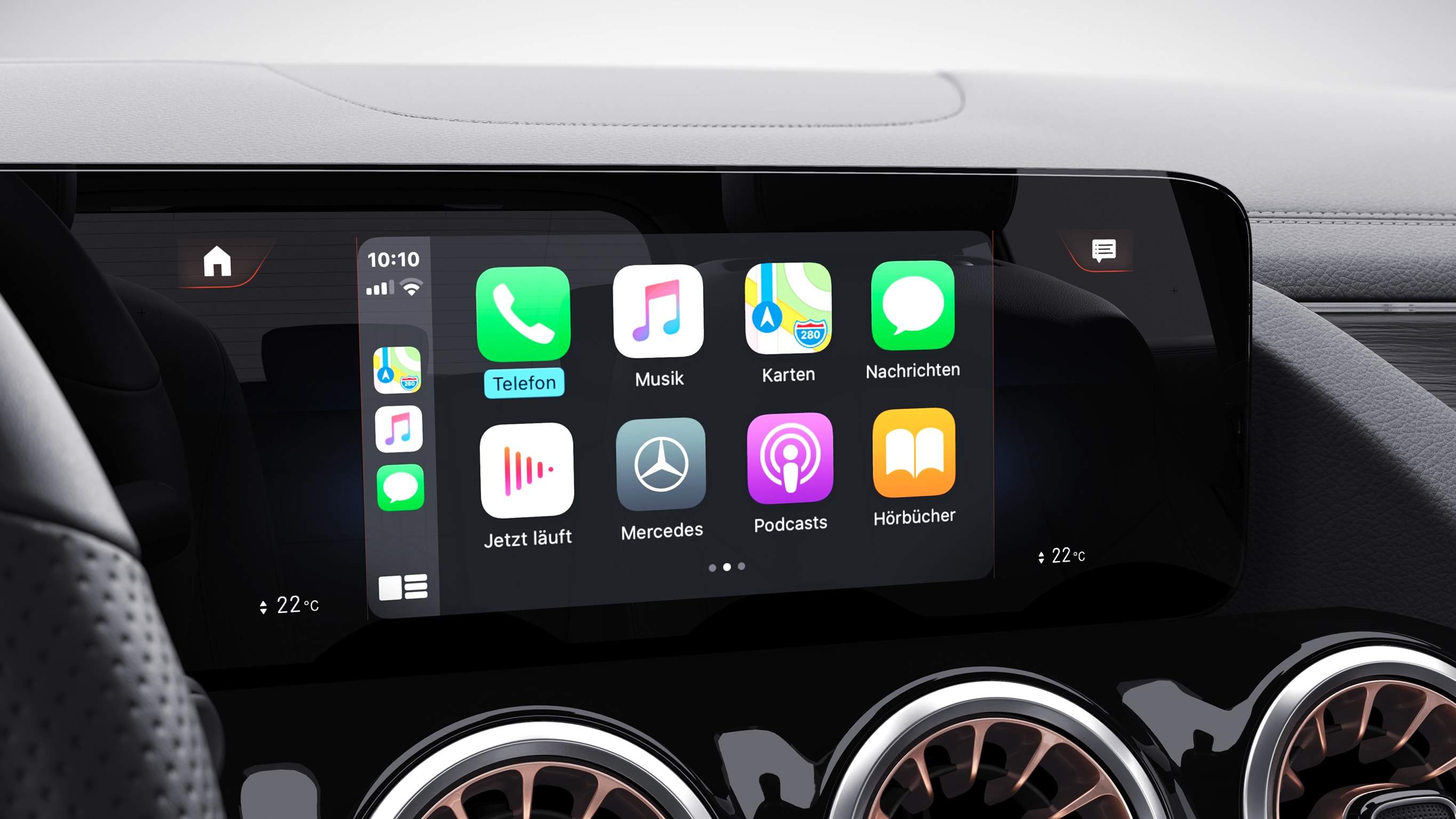 Na obrázku je displej multimediálního systému v EQA od Mercedes-EQ s Apple® CarPlay®.
